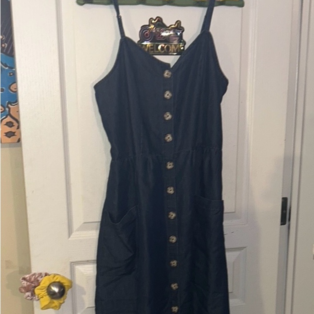 Vintage Denim Style Button-Down Women's Dress - Picture 5 of 10